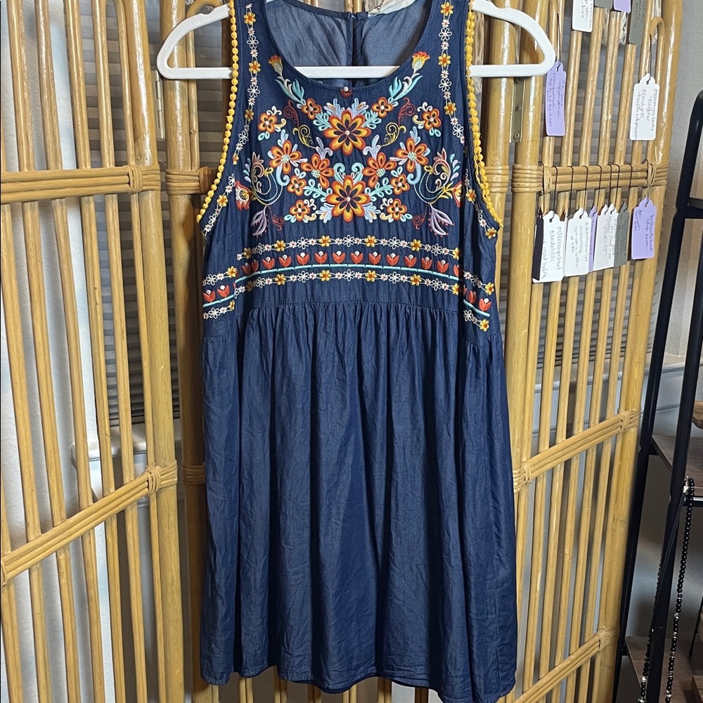 Savanna Jane chambray Dress with Colorful Embroidery - Picture 3 of 8